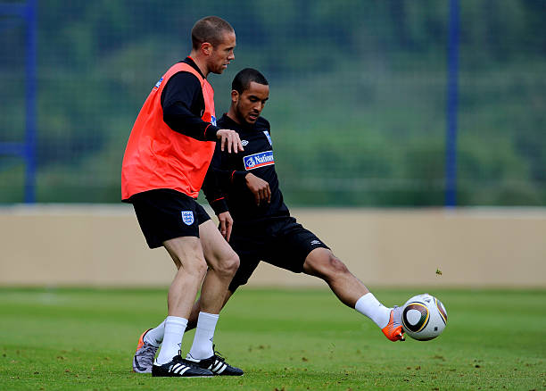 领口的精巧 领口的精巧