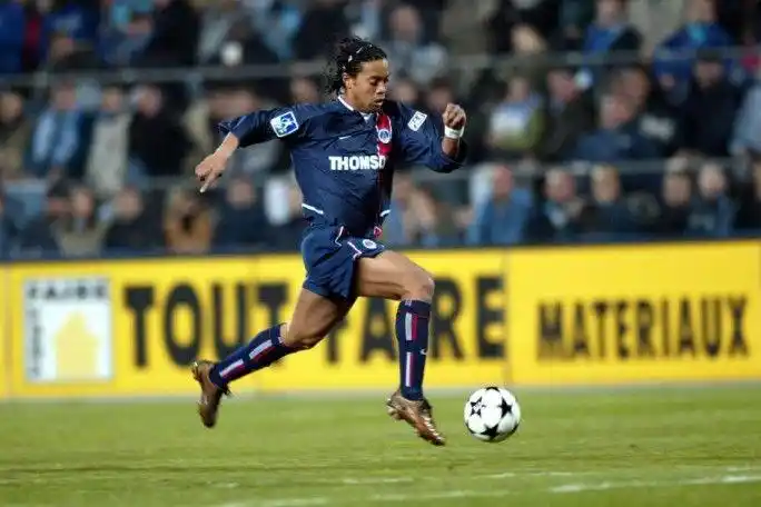 定之间谨慎 定之间谨慎