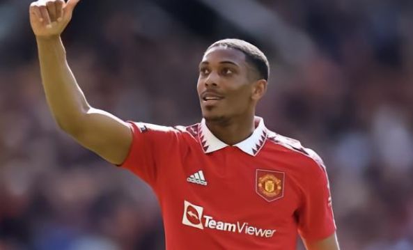 晋级到中超 晋级到中超