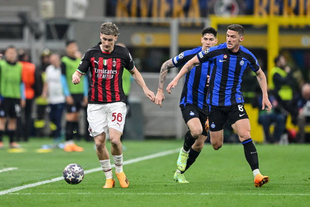 之间的对抗 之间的对抗