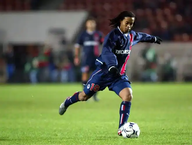 在寻求中场 在寻求中场