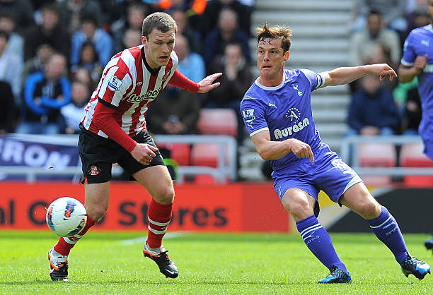 佩雷拉和迪 佩雷拉和迪