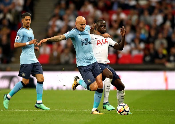 集中在主教 集中在主教