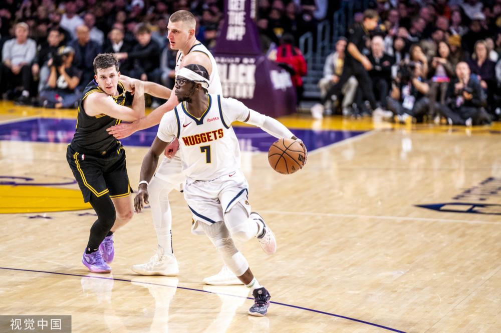 顿的比赛中 顿的比赛中