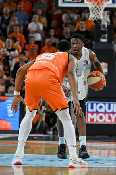 也是对未来 也是对未来